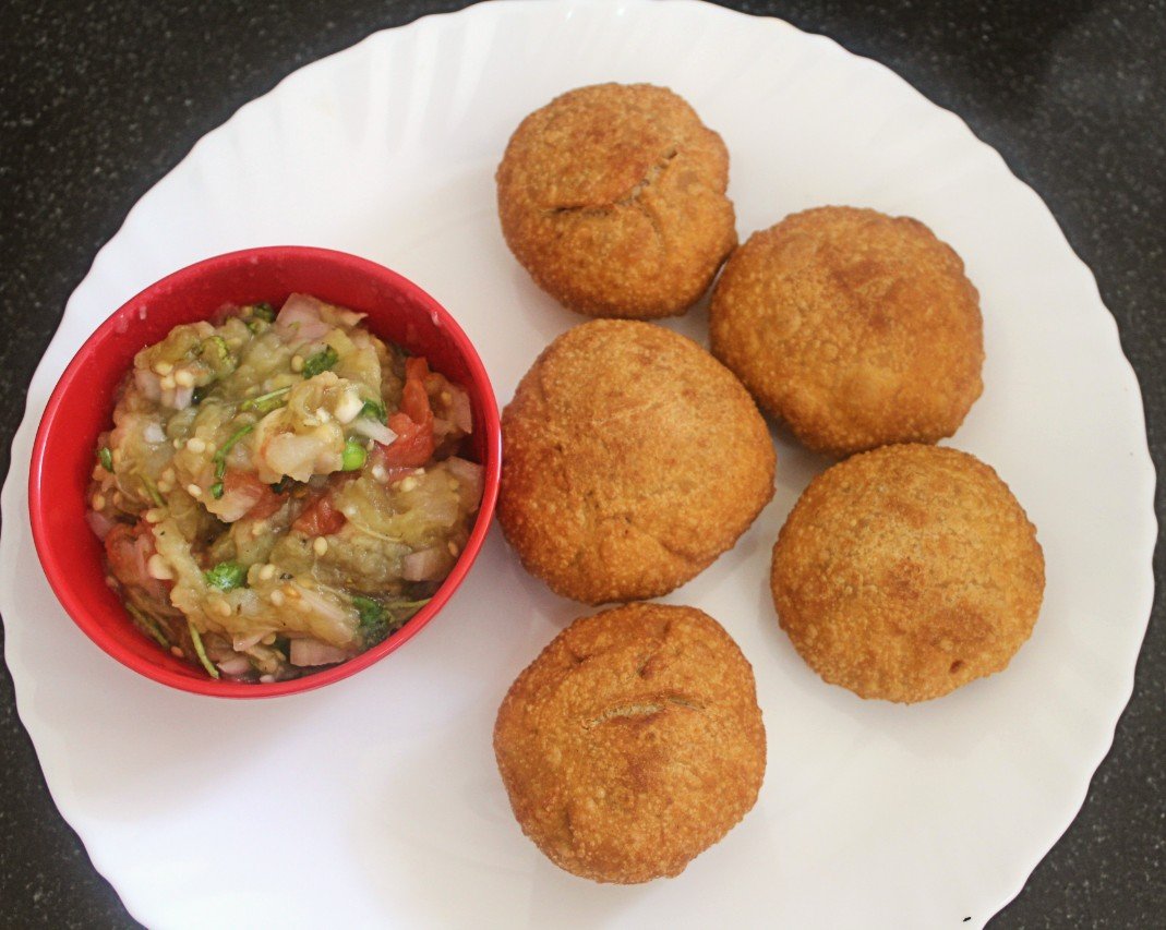 Litti Chokha with Desi Ghee - Ratna's Rasoi Alambagh